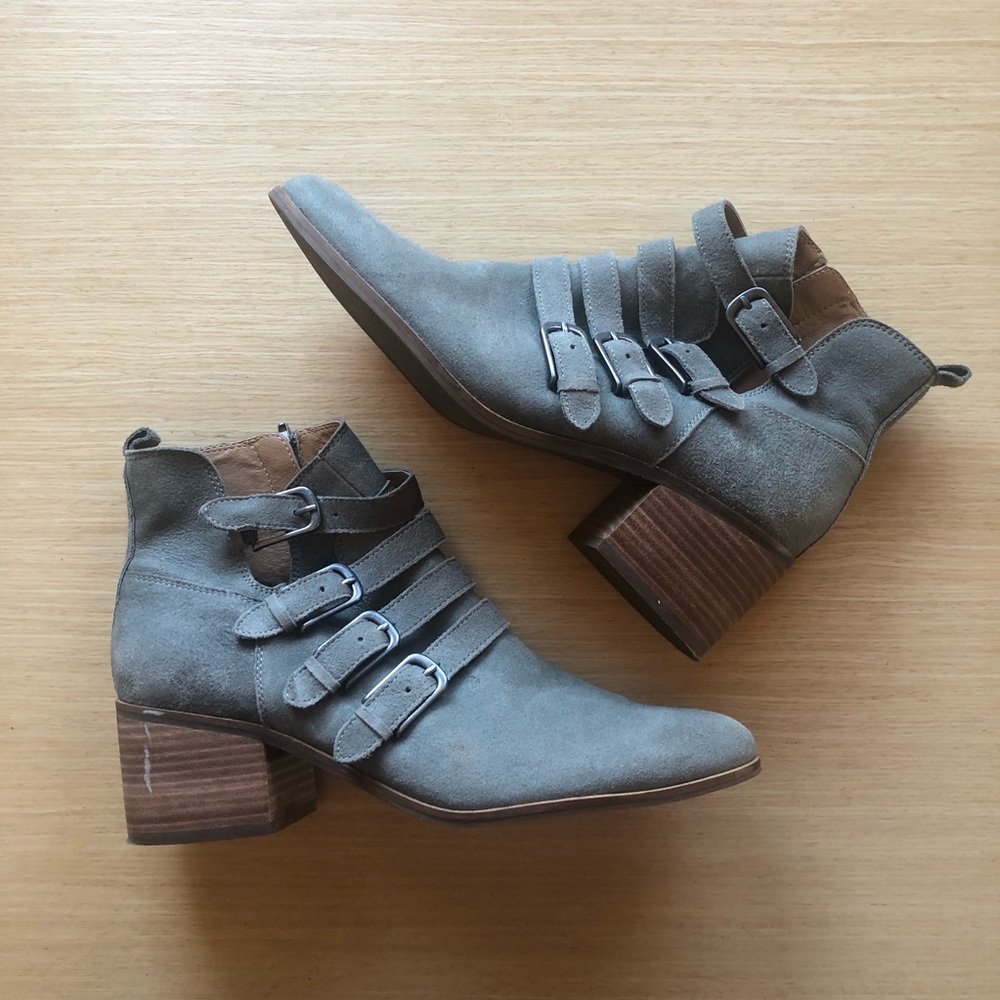 Lucky Brand Booties size 10